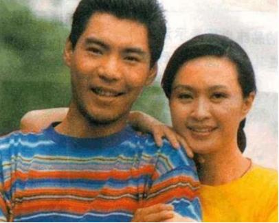 著名演员方舒：和屠洪刚离婚后，独自带两个女儿，64岁依然单身