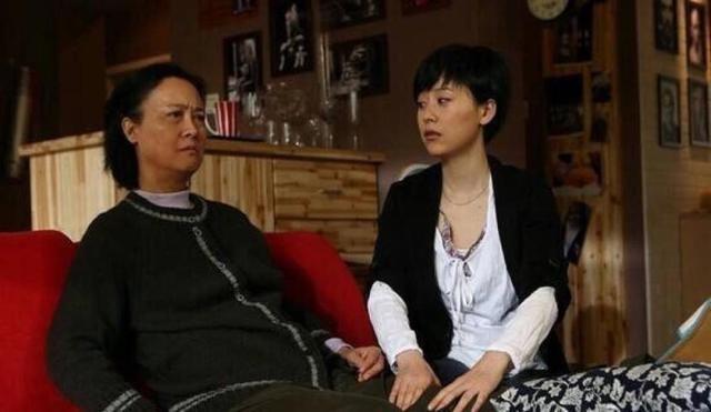 演员柏寒：丈夫意外离世，她又患癌，留下儿子给海清养