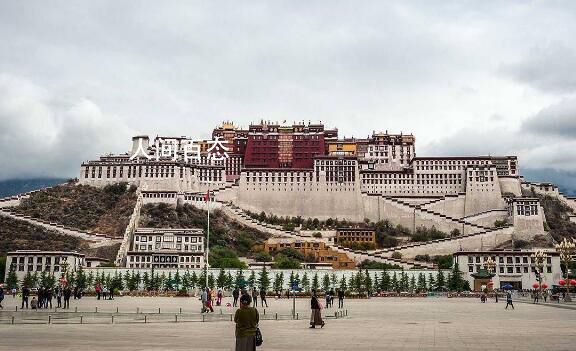 西藏日喀则:全域实行静默管理