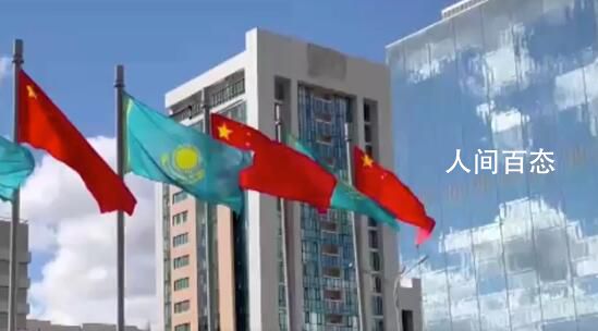 哈萨克斯坦首都街头飘扬中国红